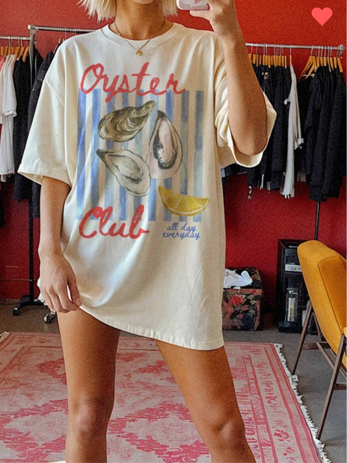 Oyster club oversized graphic tee